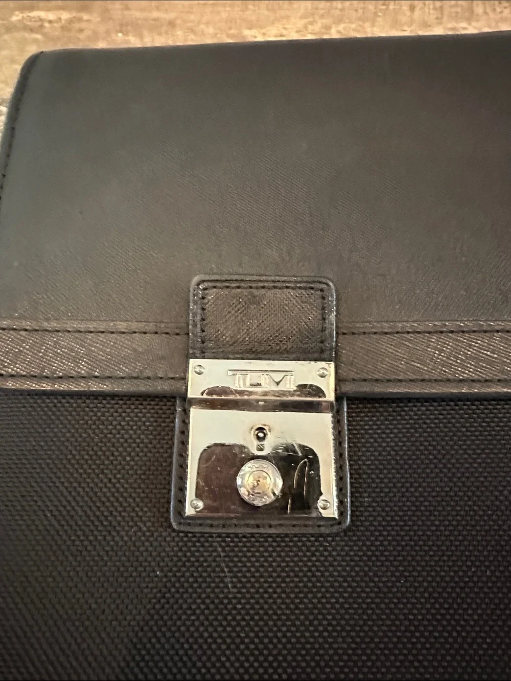 Tumi Black Leather Briefcase with Shoulder Strap